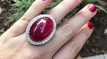 Cabochon Ruby 94ct Ring