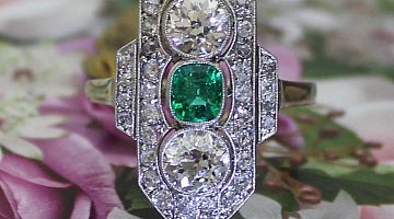 Art Deco Diamond & Emerald Ring