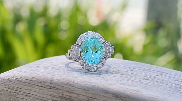 Paraiba Tourmaline and Diamond Ring