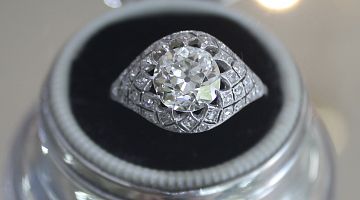 Art Deco 'Bombe' Lace Like Diamond Ring